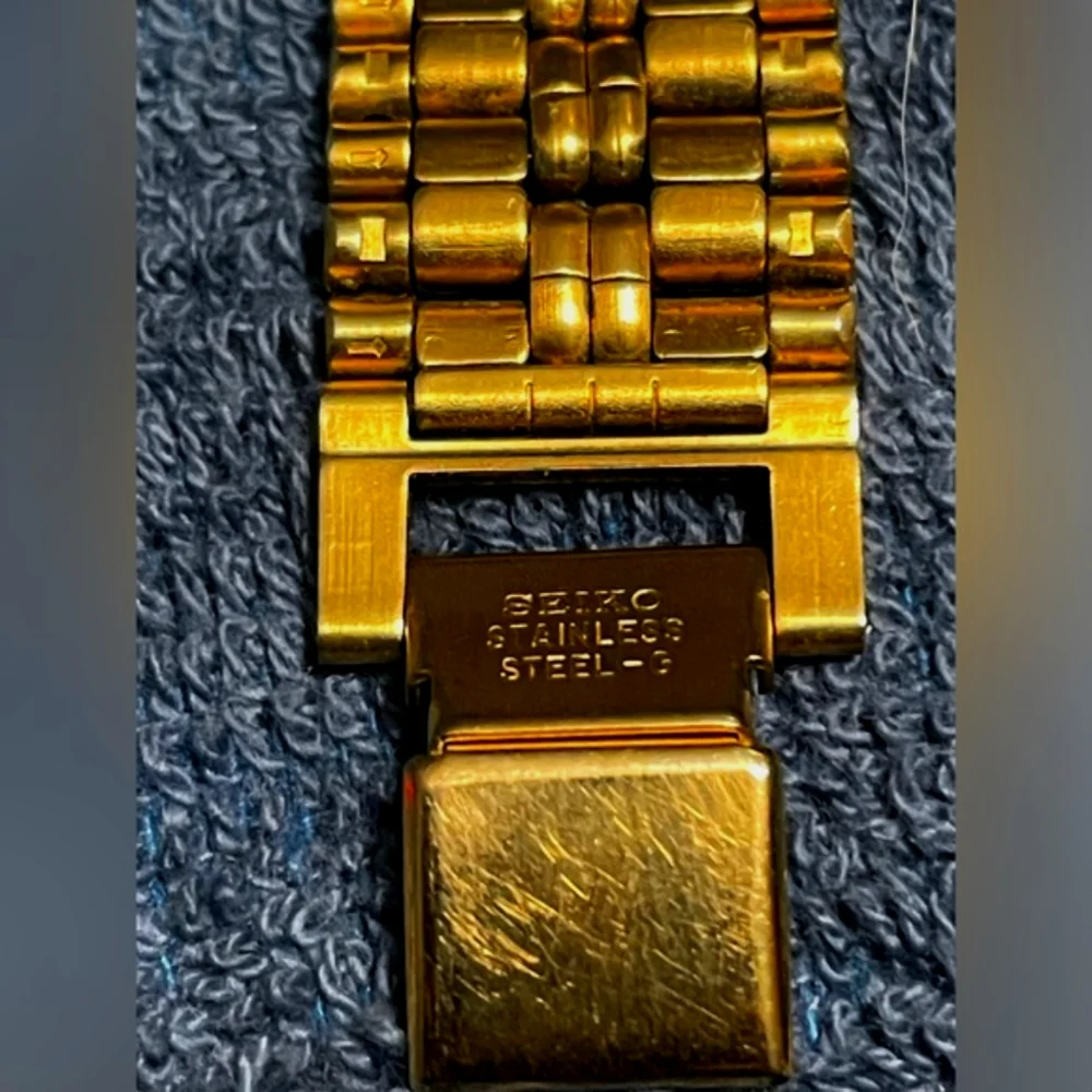 Seiko Gold Tone Men's Dress Watch